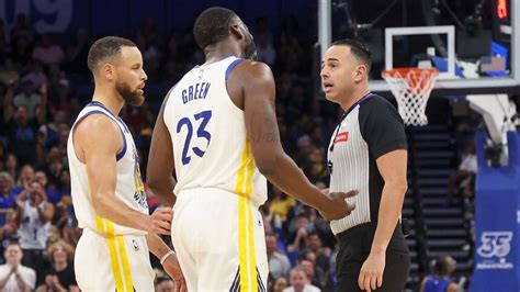 green curry fight|Stephen Curry 'lets out steam,' lifts Dubs after Green tossed .